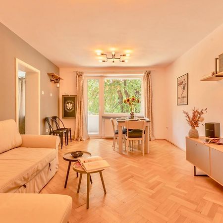 Castanilor 6 - Hip Industrial Apartment Close To City Centre Braşov Eksteriør bilde