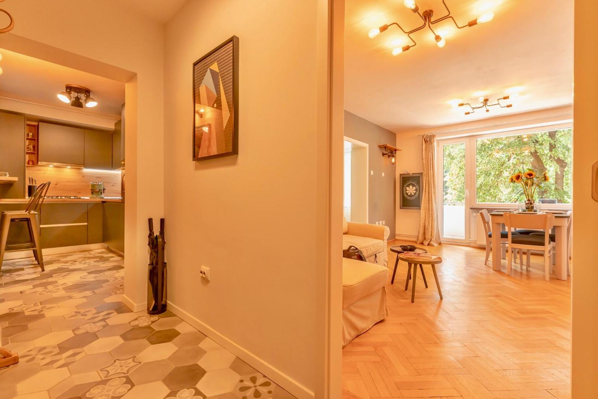 Castanilor 6 - Hip Industrial Apartment Close To City Centre Braşov Eksteriør bilde