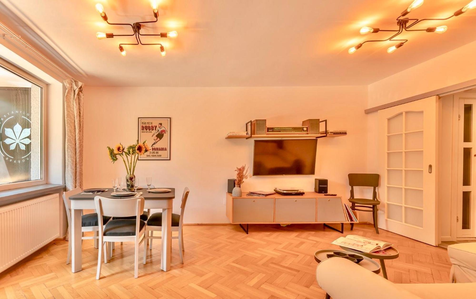 Castanilor 6 - Hip Industrial Apartment Close To City Centre Braşov Eksteriør bilde